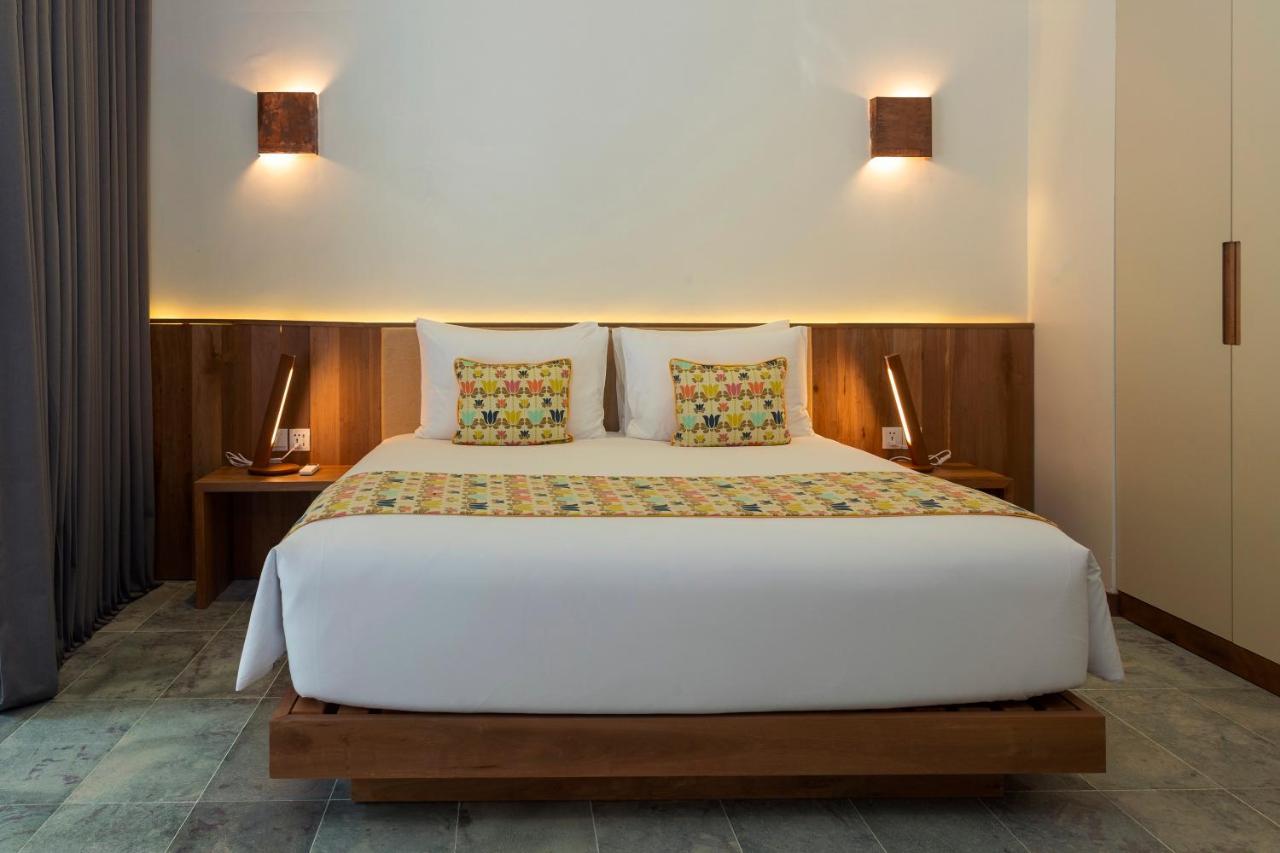 Hotel Island Center Point à Koh Rong Sanloem Extérieur photo
