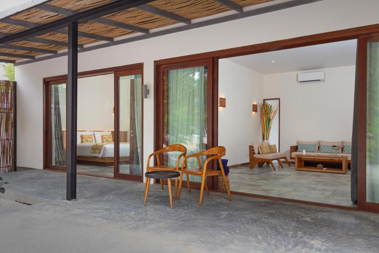Hotel Island Center Point à Koh Rong Sanloem Extérieur photo