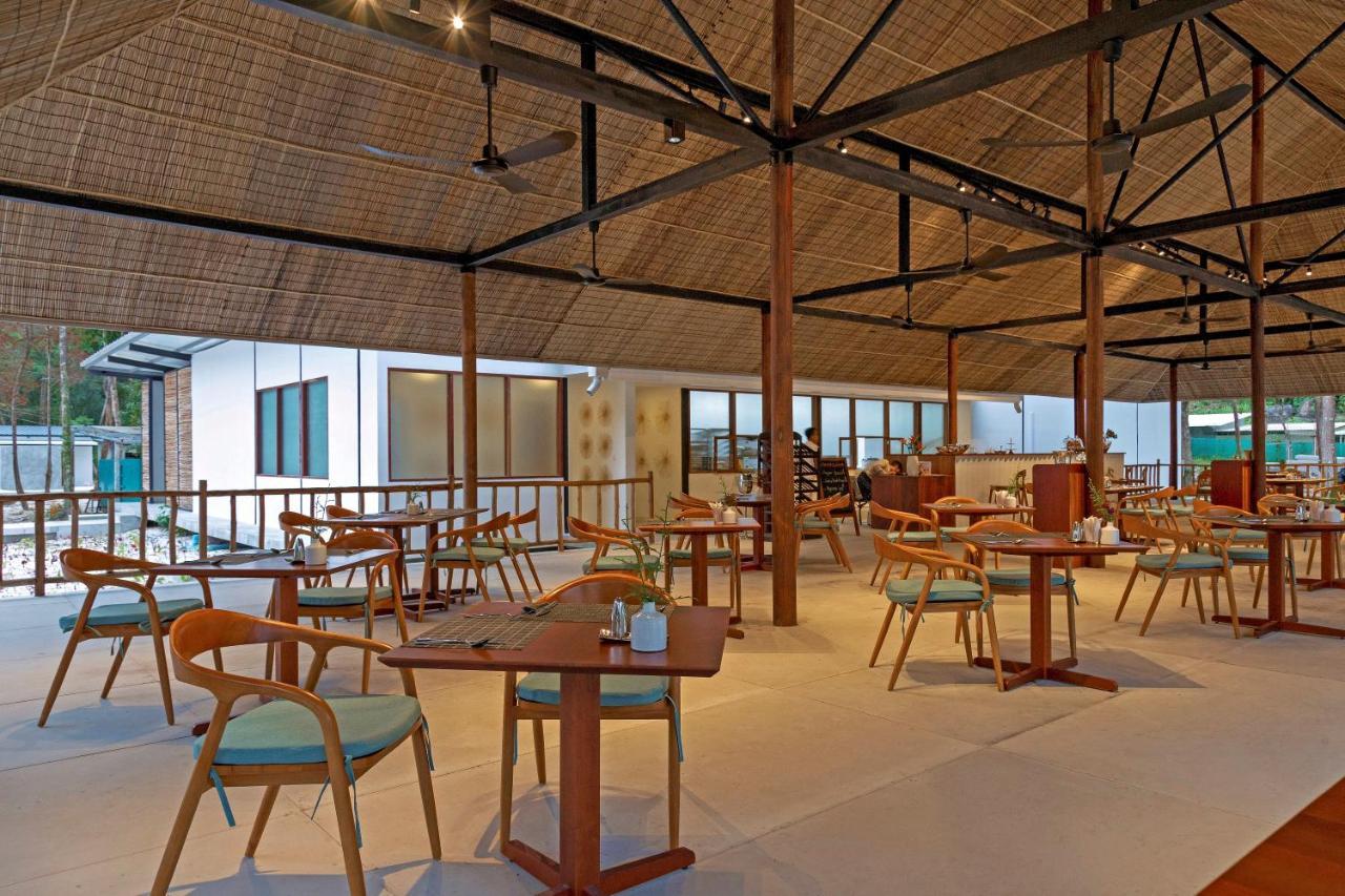 Hotel Island Center Point à Koh Rong Sanloem Extérieur photo